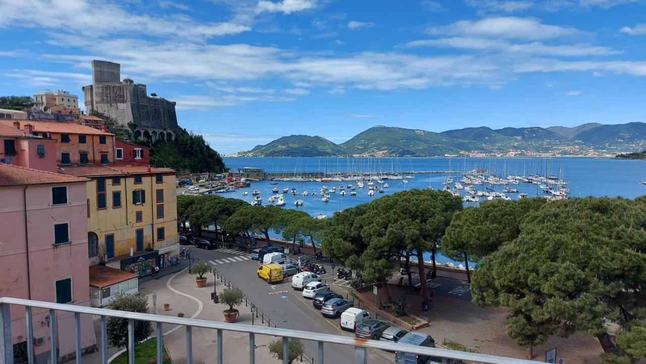 Ferienwohnung La Soffitta Sul Golfo Lerici Exterior foto